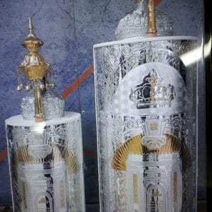 ארגז ספר תורה והפטרות - סט ארז ספר תורה וספר הפטרות עם הקדשה ליקירכם